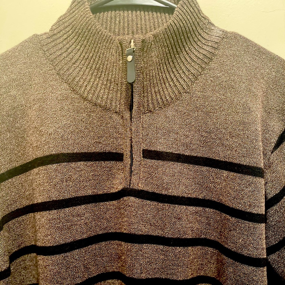 NWT True Rock men’s sweater size medium